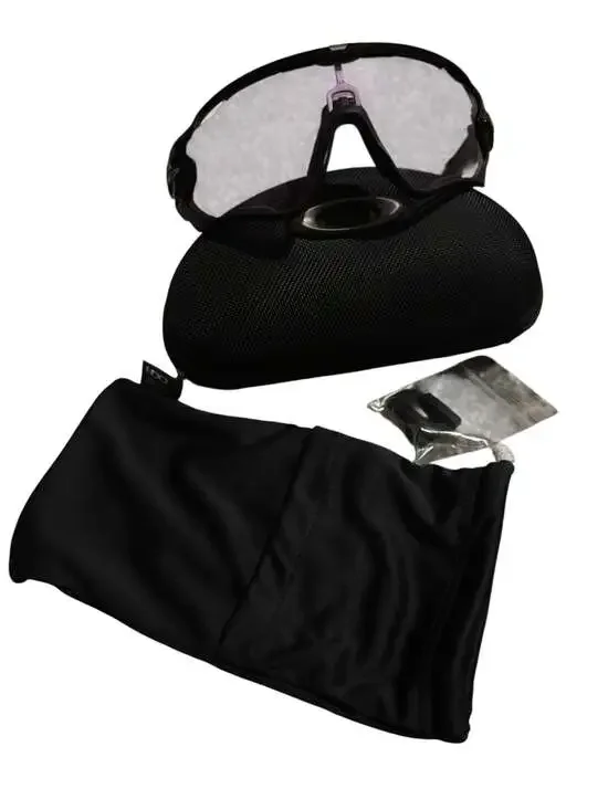 Oakley Jawbreaker Transitions Photochromic Sport Sunglasses - Picture 2 of 3